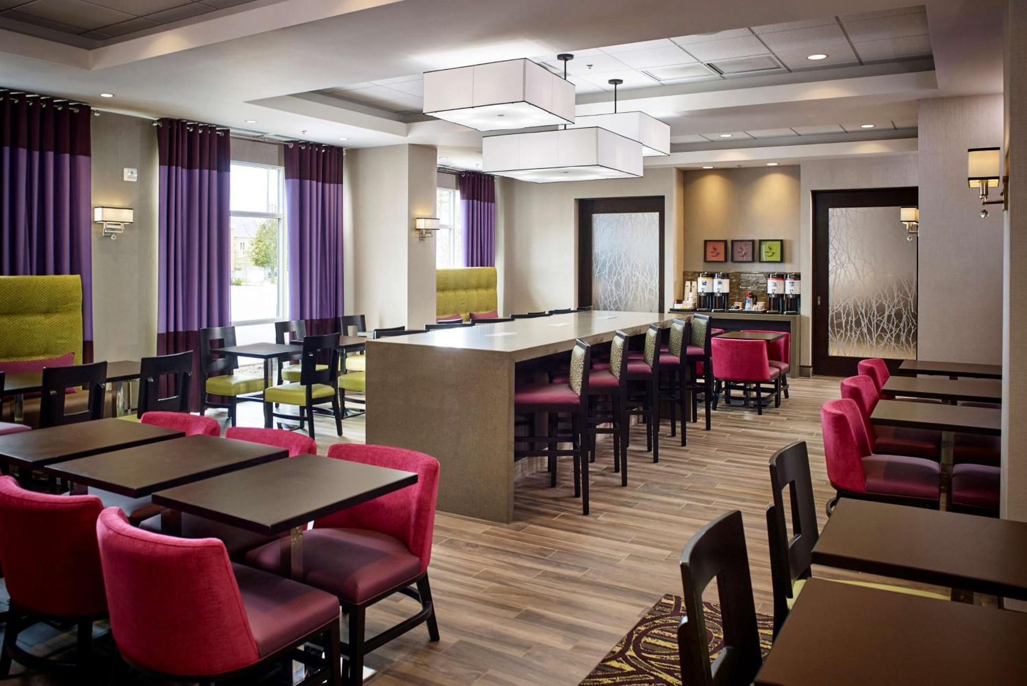 Hampton Inn By Hilton Timmins Eksteriør billede